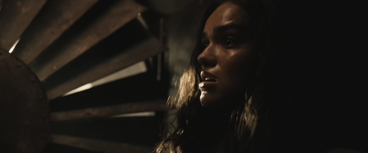 ZeglerSource's tweet image. The PERFECT Lucy Gray Baird btw.