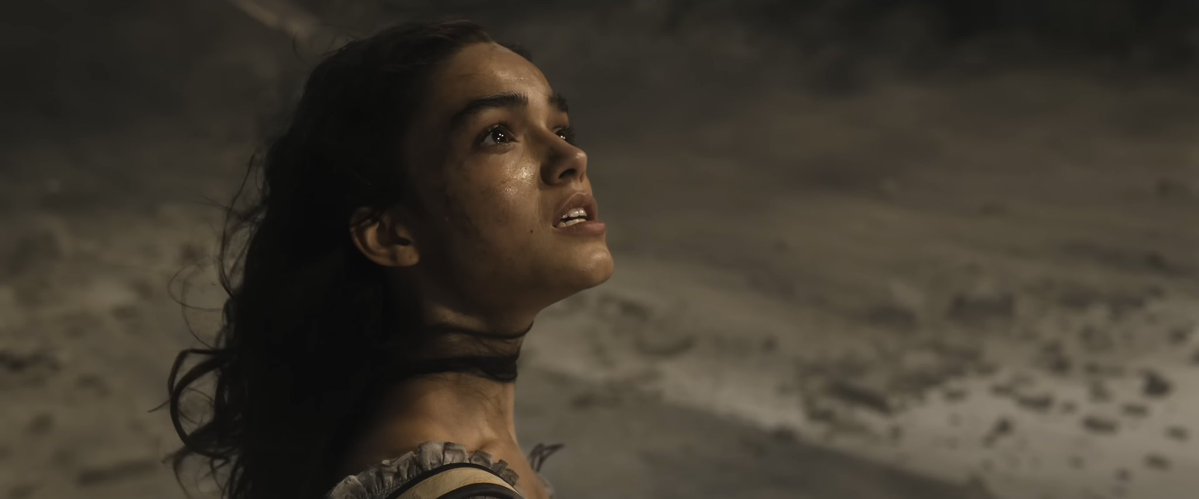 ZeglerSource's tweet image. The PERFECT Lucy Gray Baird btw.