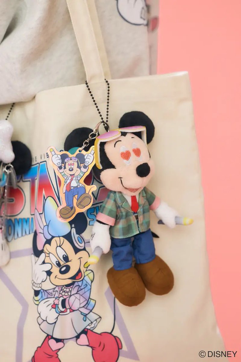 レトロフューチャーアイドルのミニーと応援するミッキーがツボ過ぎたな