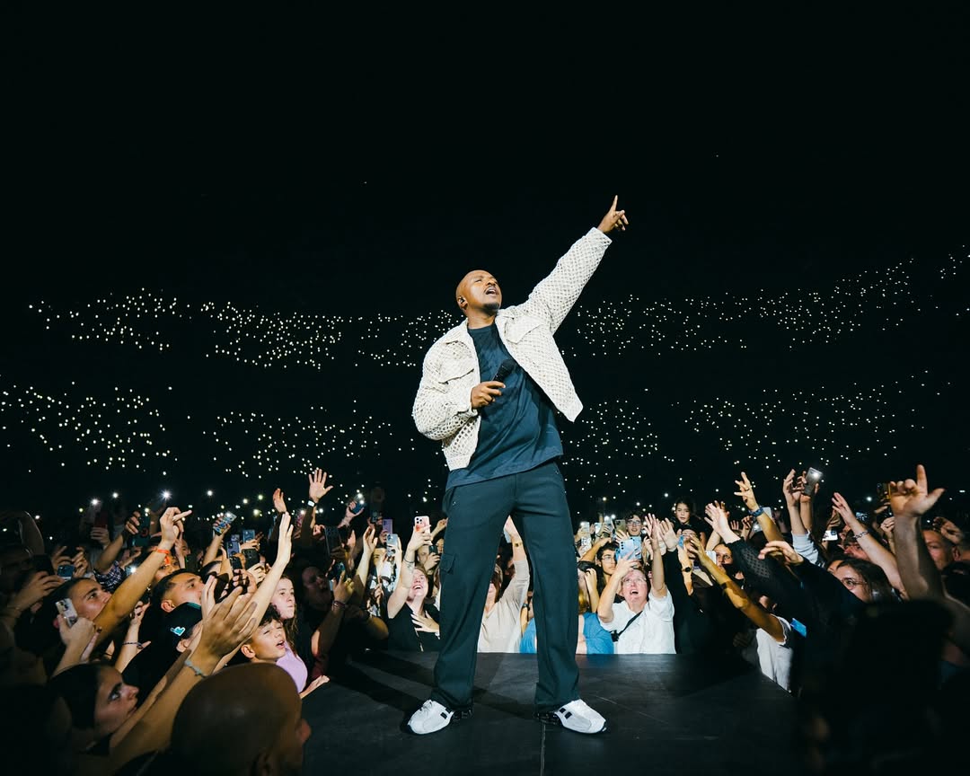 midiminuit__'s tweet image. Les rappeurs FR qui ont rempli le + de stade en France ! 🏟️​

🥇​ Soprano - 10
🥈 Bigflo &amp;amp; Oli - 5
​🥉​ JUL - 4
4️⃣ ​Ninho - 3
5️⃣ GIMS, Booba, SCH, Alonzo, IAM &amp;amp; NTM - 1