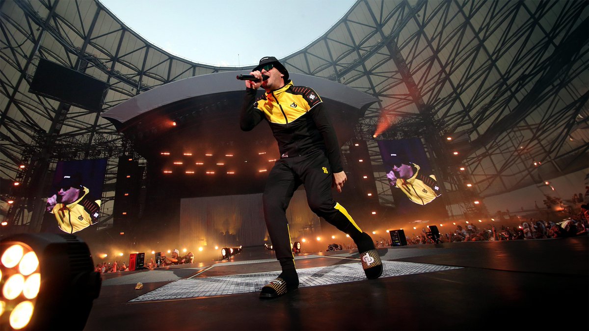 midiminuit__'s tweet image. Les rappeurs FR qui ont rempli le + de stade en France ! 🏟️​

🥇​ Soprano - 10
🥈 Bigflo &amp;amp; Oli - 5
​🥉​ JUL - 4
4️⃣ ​Ninho - 3
5️⃣ GIMS, Booba, SCH, Alonzo, IAM &amp;amp; NTM - 1