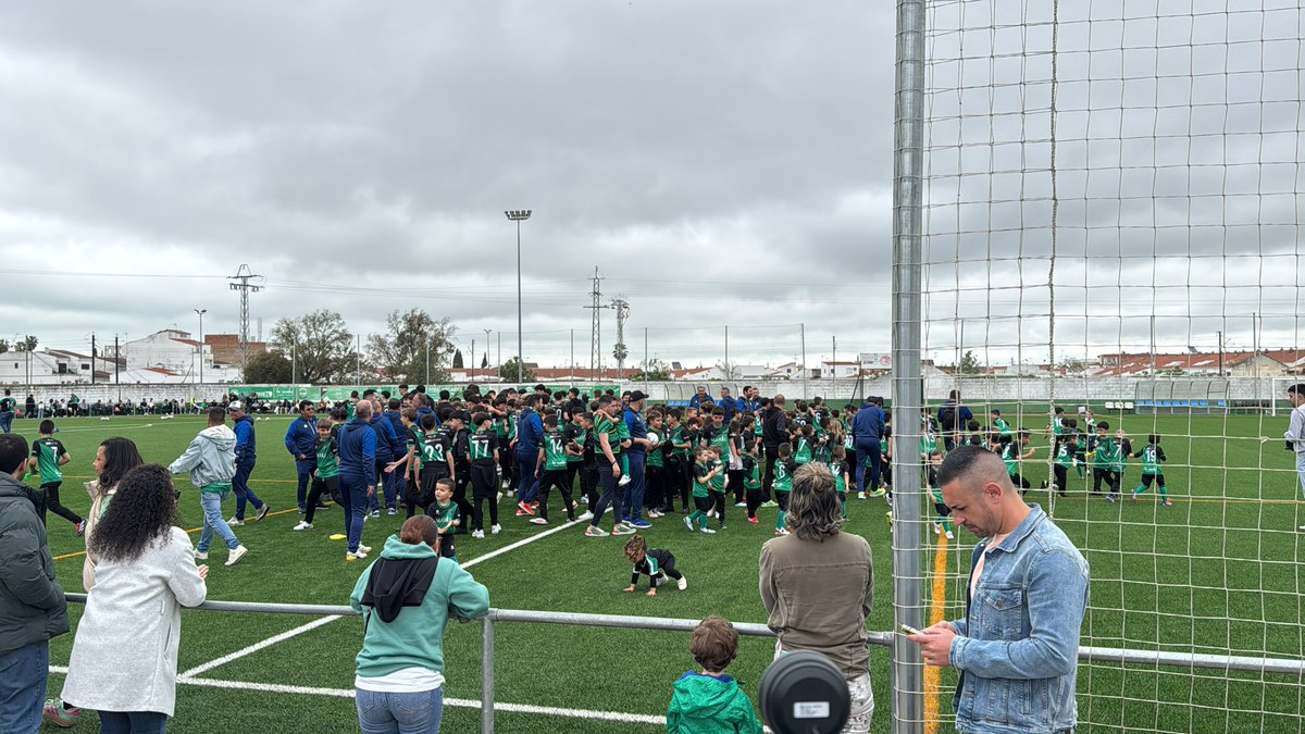 Danielito tweet media