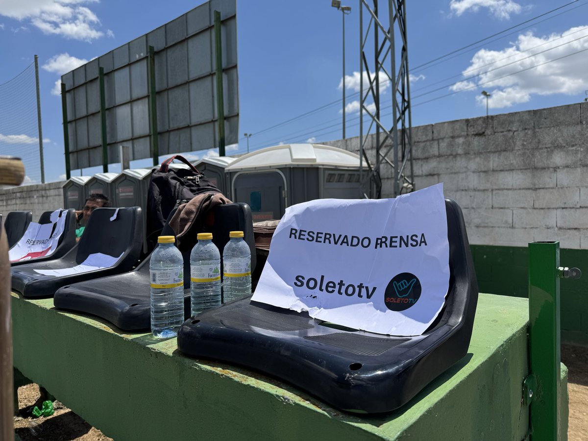 Danielito tweet media