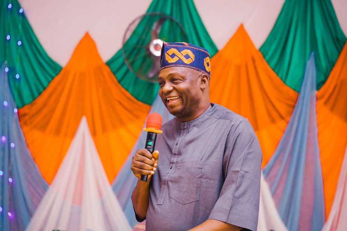 YabaLeftOnline tweet media