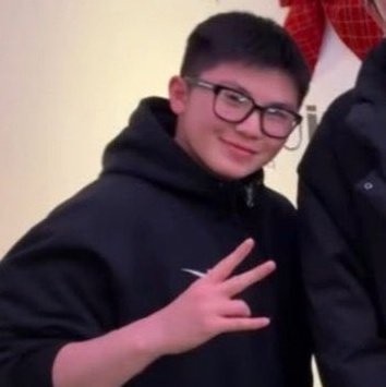 aludraexe's tweet image. woozi 😭 i miss you 😭 oh my god 😭