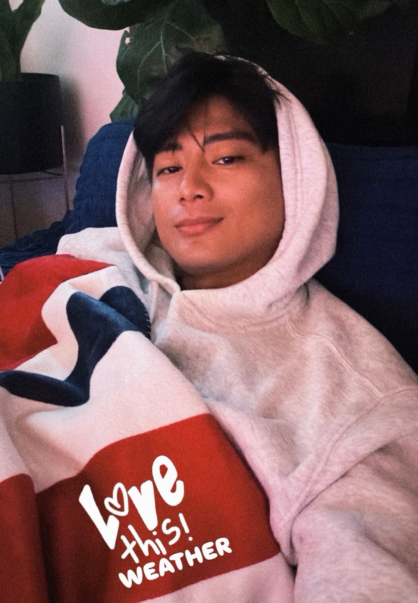 MARK🫶🏼🇭🇰 tweet media