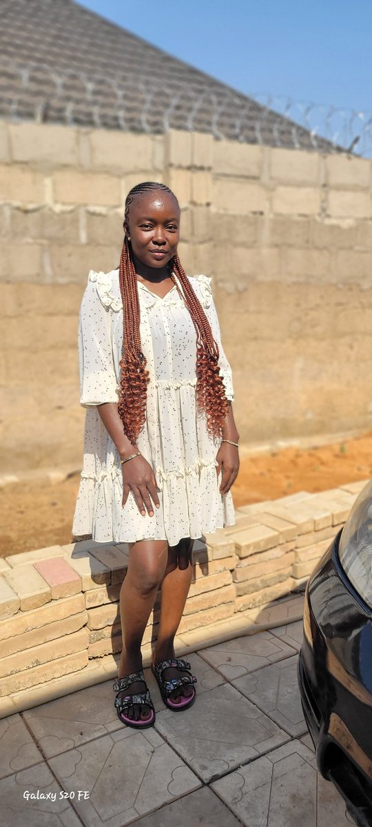 Awannah17's tweet image. Just a girl and her big forehead ❤️