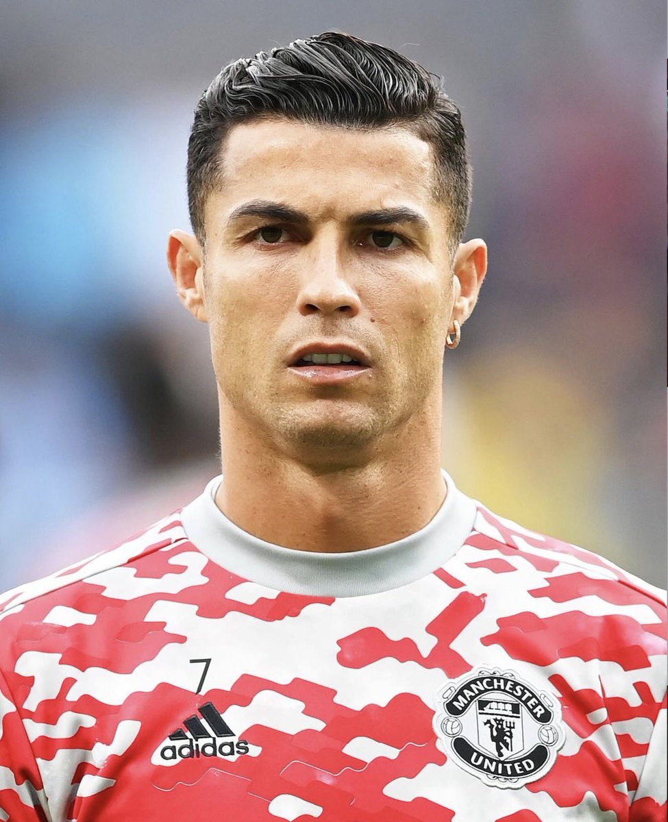 🚨EXCLUSIVE: Cristiano Ronaldo has told a trusted friend that owning Manchester United one day is his ultimate dream. 

The Portuguese icon reportedly believes he will return to Old Trafford in the future, not as a player, but as the club’s owner.
