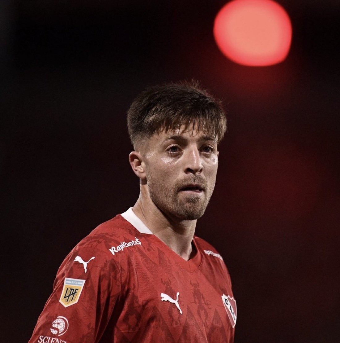 nelsonlafit's tweet image. 🔴 Me lo confirman desde ambas partes: Federico Vera pasa a préstamo a #Huracán

➡️ #Independiente lo manda por un año sin cargo y con opción de compra de 1.2 millones de dólares por el 100% del pase.

Lo contamos en @MuyCAI en vivo.