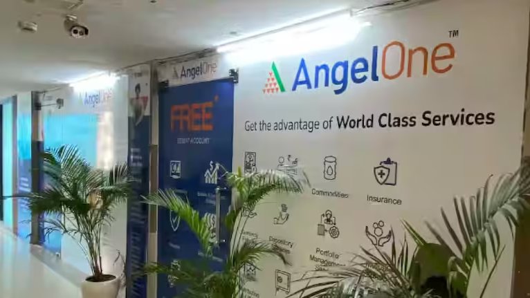 ETNOWlive's tweet photo. #StockInNews | Angel One: Board to mull share split on January 15
#AngelOne #ShareSplit #StockMarketIndia https://t.co/ShLffXiXqf