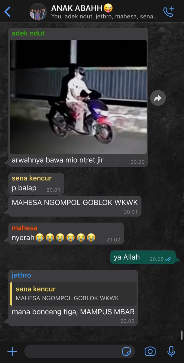 issascenez's tweet image. Urban Legend: Penampakan Pelajar Mio Ntret.

#CORTIS few tweets AU