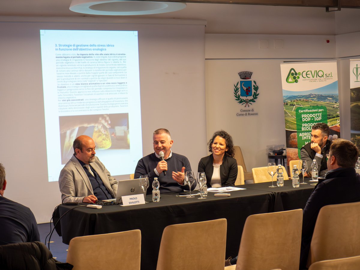 irrigavit's tweet photo. 🇸🇮 26.11.2025 Zaključna konferenca projekta Interreg Italija–Slovenija v Villi Nachini Cabassi (Corno di Rosazzo, UD). Predstavili smo rezultate projekta in podpisali čezmejni sporazum med partnerji, ERSA FVG in Ministrstvom za kmetijstvo RS. https://t.co/Z92i54PCmD