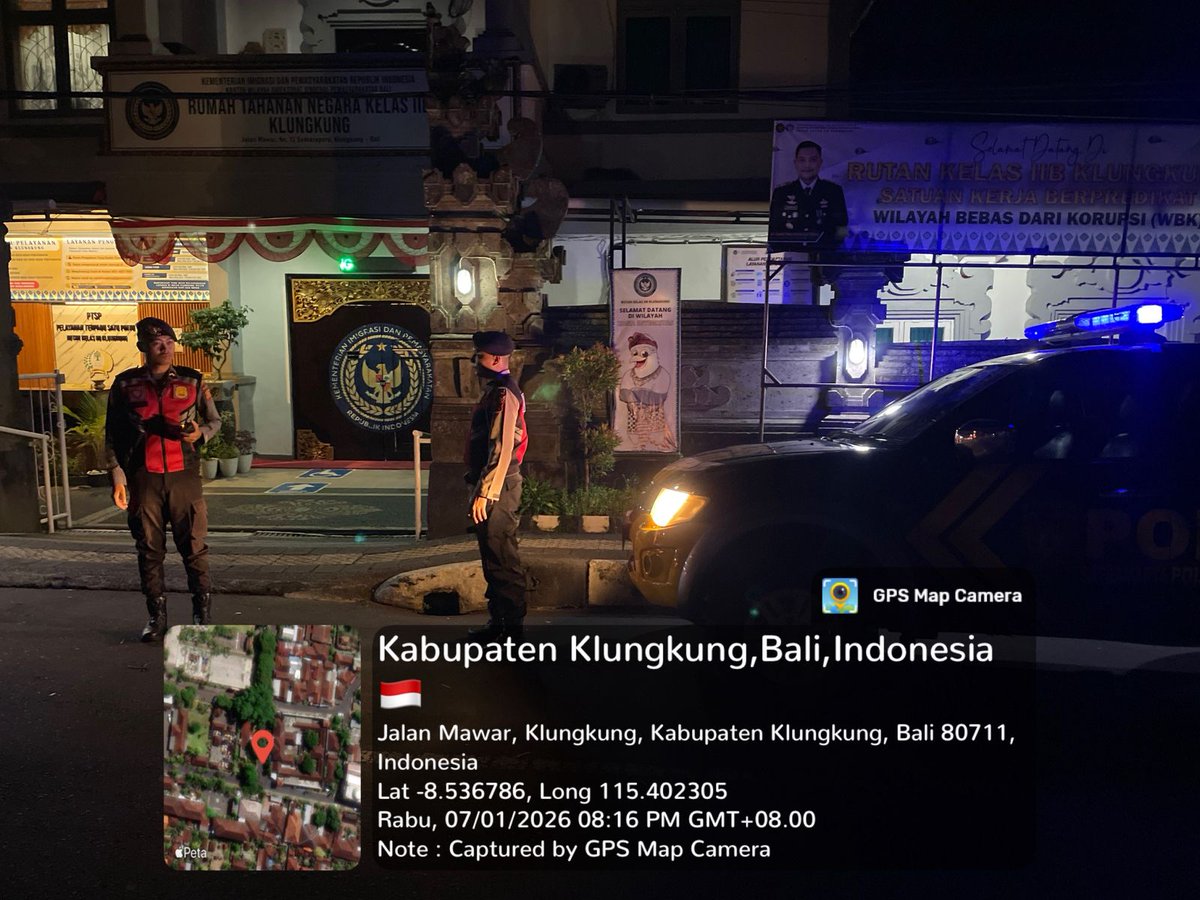 SKlungkung's tweet photo. 👮‍♂️ Unit Patroli Satsamapta patroli malam di Rutan Kelas II B Klungkung ✨

#polriuntukmasyarakat #Klungkung #PolresKlungkung #JagaKamtibmas #CegahGangguanKeamanan #layanancepat110untukmasyarakat #PoldaBali #PolriPresisi #humaspolresklungkung #wducation #work https://t.co/6XmnVuLWnv