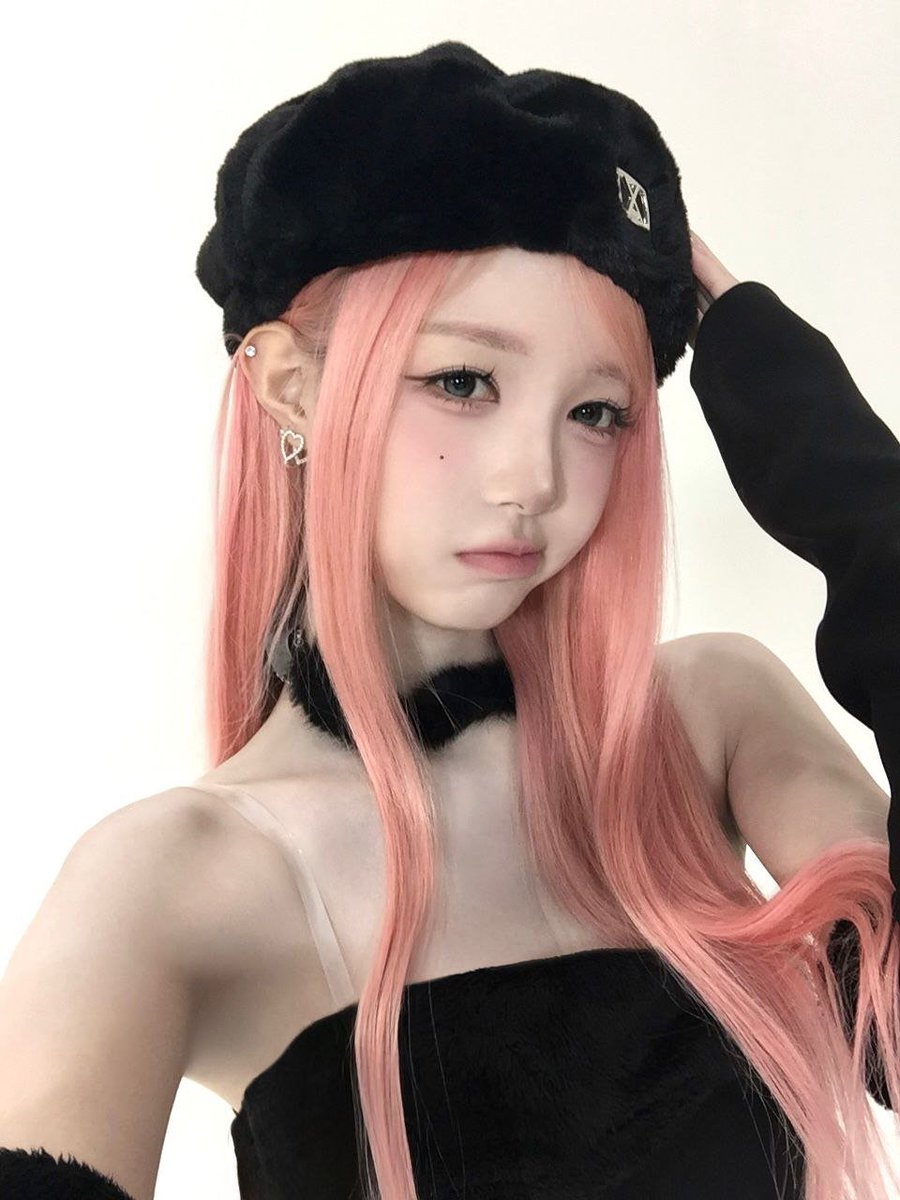 daily tripleS tweet media