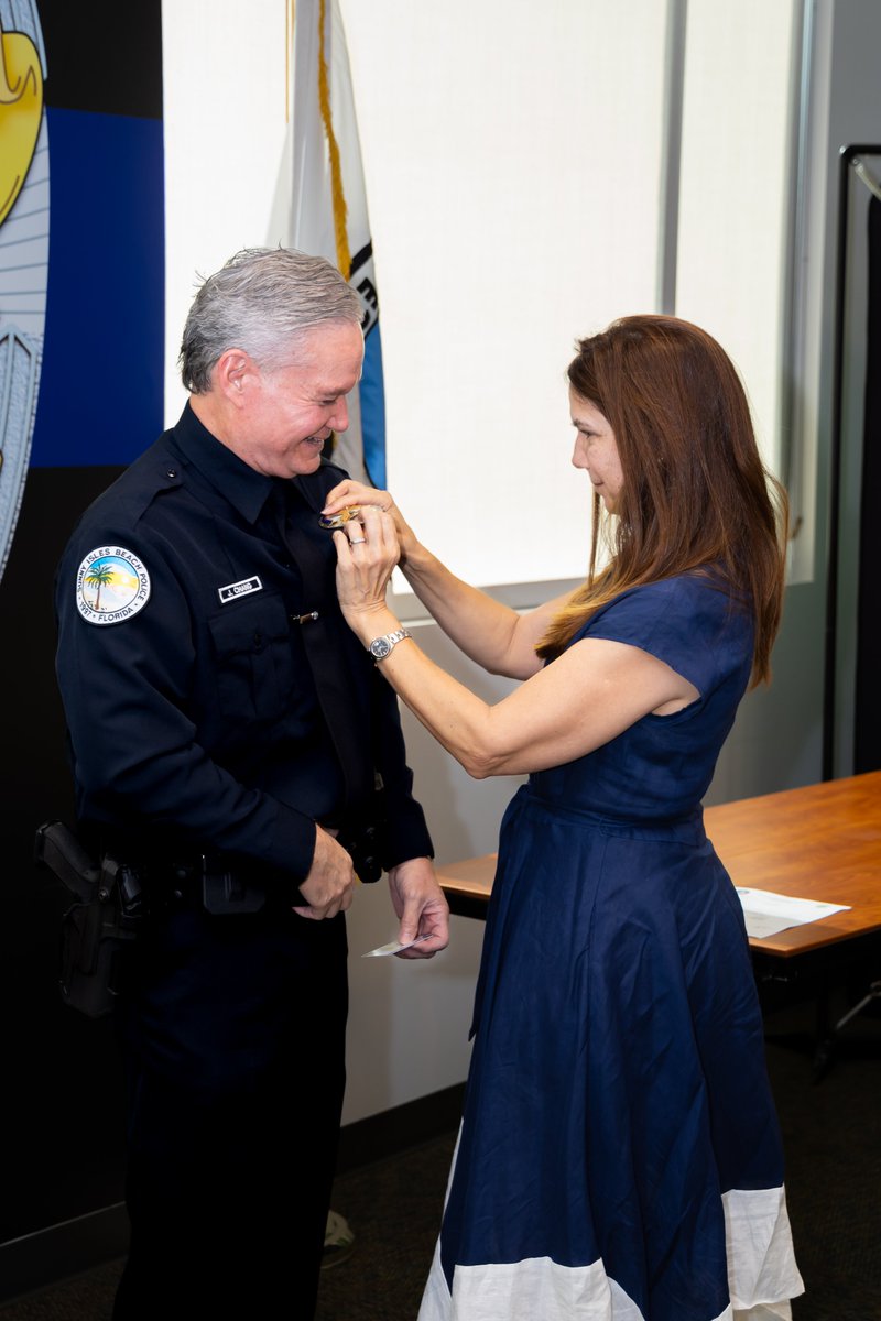 SIBPD's tweet image. Congratulations to Officer Jose Chang on being officially sworn in as the newest member of the Sunny Isles Beach Police Department. We are grateful for your commitment to serving and protecting our community.