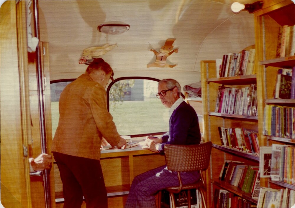 Welland Public Library tweet media