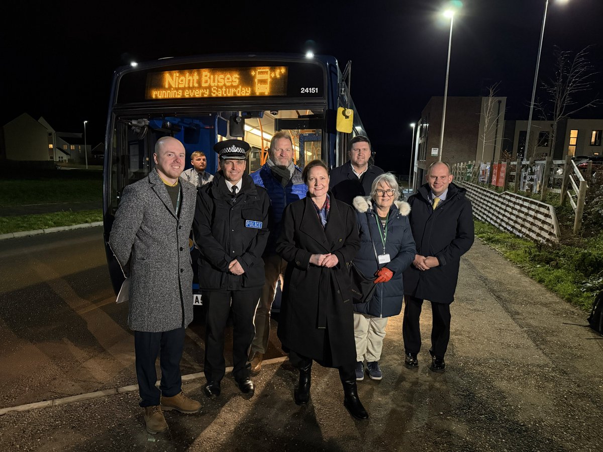 DC_PCC's tweet image. Night buses will now run every Saturday throughout the year - with a new route launching in Cranbrook this weekend devonandcornwall-pcc.gov.uk/night-buses-no…