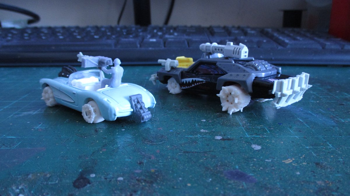 RoadWarriorJohn's tweet image. #workinporgress #diecastmafia #corvette #winterinthewasteland5alieninvasion #hotwheels #1956corvette #majorette #dodgecharger #gaslands

- Diecast Mafia Corvette challenge - Hot Wheels 1956 Corvette
- Winter in the wasteland 5 alien invasion - Majorette Tune up Dodge Charger