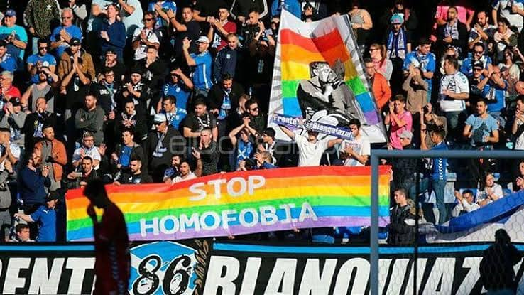 ultras_antifaa's tweet photo. "Stop homofobia"

📍CD Tenerife, Canary Islands/Spain https://t.co/yLIVDkLXCn