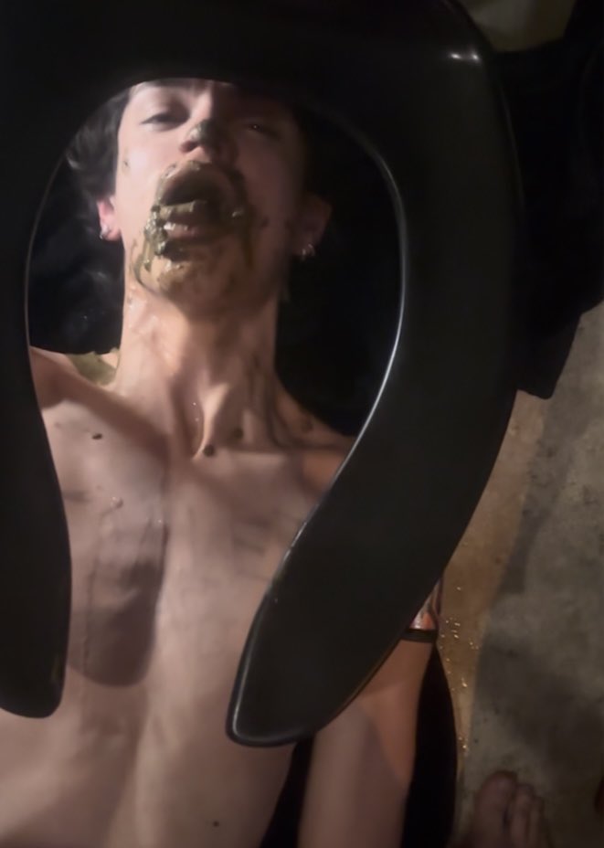 holy shit nate🚽 💩 tweet media