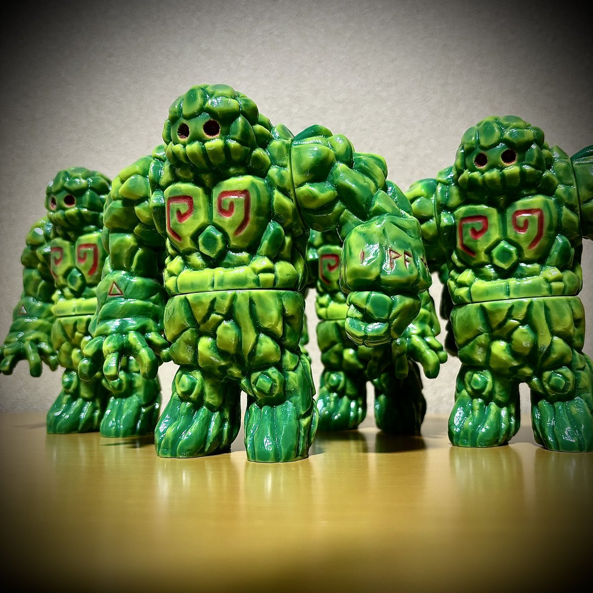 ロックスリィ1號・2號 日曜日のスーフェスで販売予定です スーパー