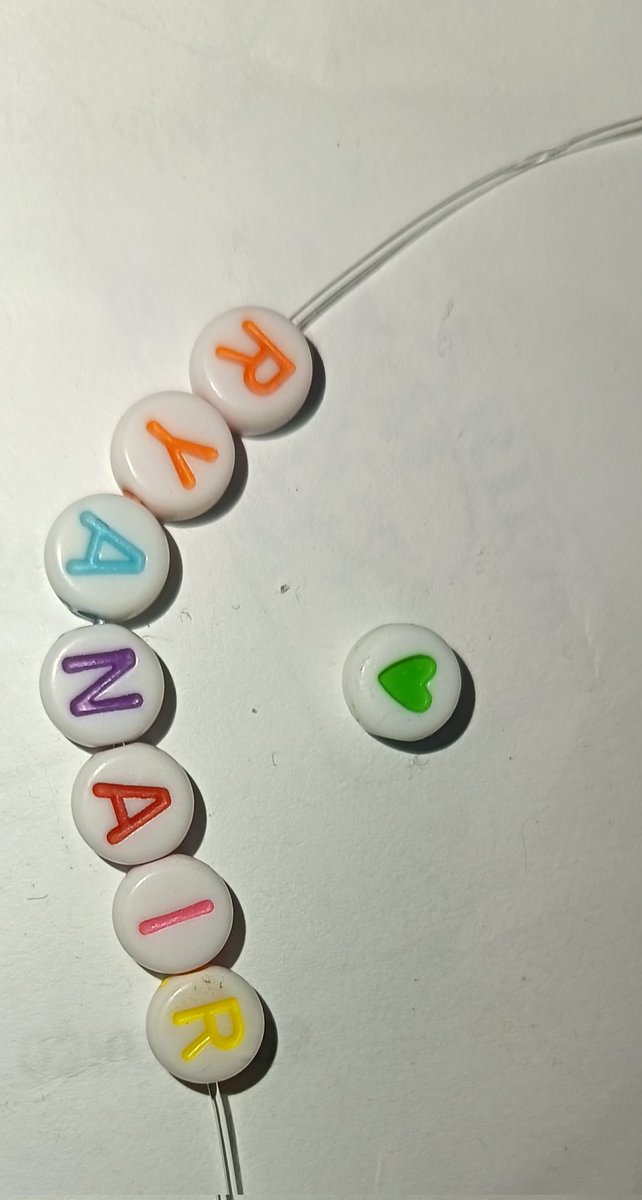 Manuelllooking's tweet image. my little sister made this can we get a free ticket ?
@Ryanair