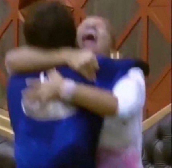 e quando o primavera são paulo confirmar a robyn