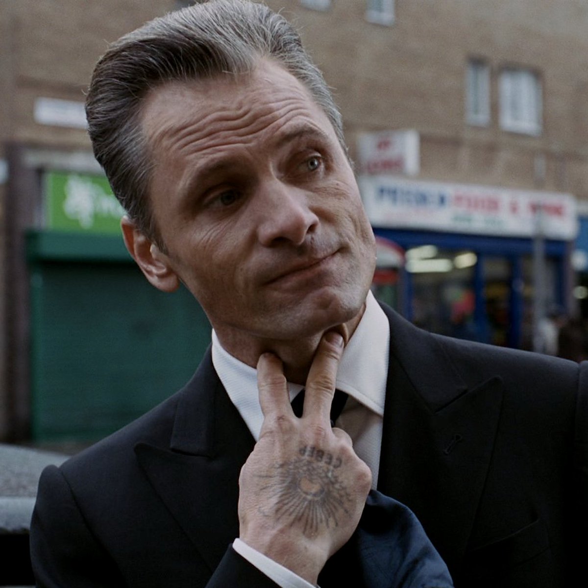 Viggo Mortensen doesn’t get enough credit for his acting range.  A shape-shifter.