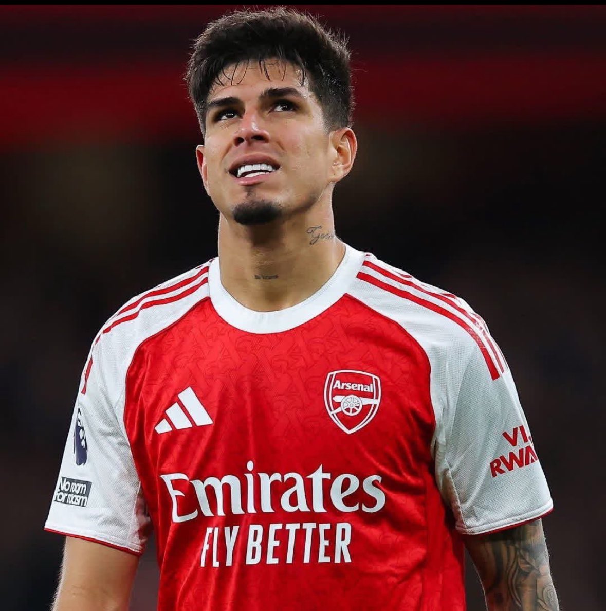 propsMCFC's tweet image. €110 million spent on 2 randoms but somehow we’re not allowed to buy a defender 😂😂