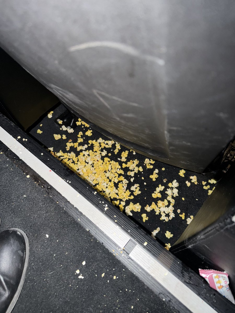 theejamesjuan's tweet photo. @AMCTheatres officially done with AMC. Theaters are always filthy. This is Liberty Tree. #dobetter https://t.co/VbXu1iu7Re