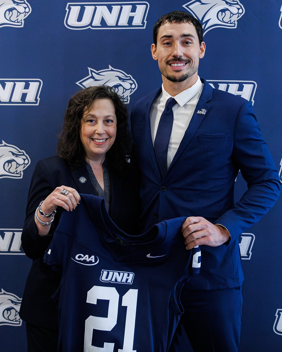 New Hampshire Football tweet media