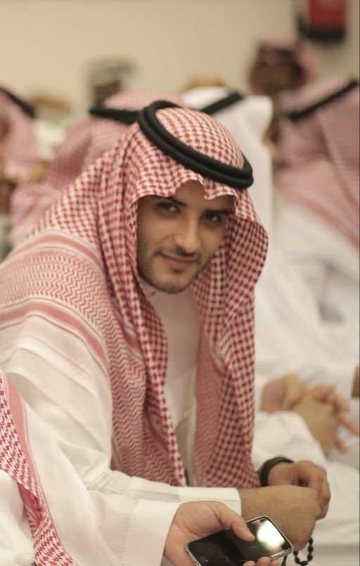su6i8's tweet photo. لا ألم يضاهي ألم فراقك، ولا ذكرى أقسى من ذكرى رحيلك، ولا عقل يستوعب غيابك.
سيظل عزائي فيك أن نلتقي في الجنة.
"رحمك اللّٰه يا حمزة" https://t.co/HpBciAhIOu