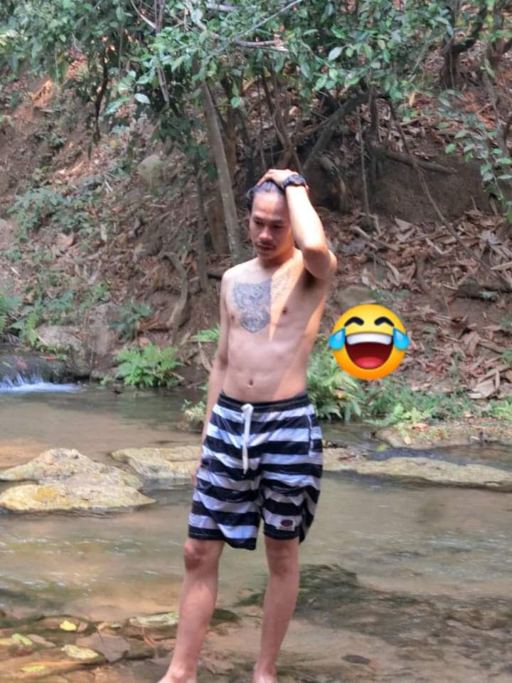 SuradetSuwan's tweet photo. หุ่นแบบนี้น่าไหมคับ
#อยากมีคนนัดแบบจริงจัง💦👅 https://t.co/hhvYL7KOp7