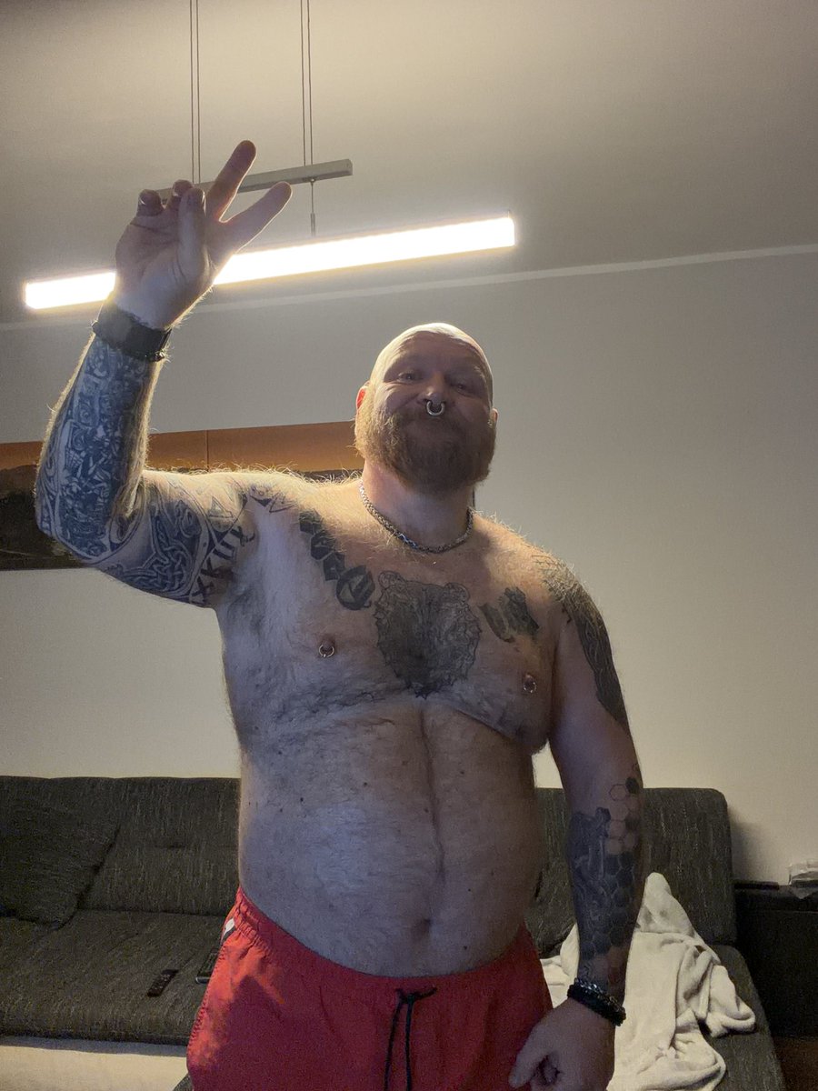 ThornerBear tweet media