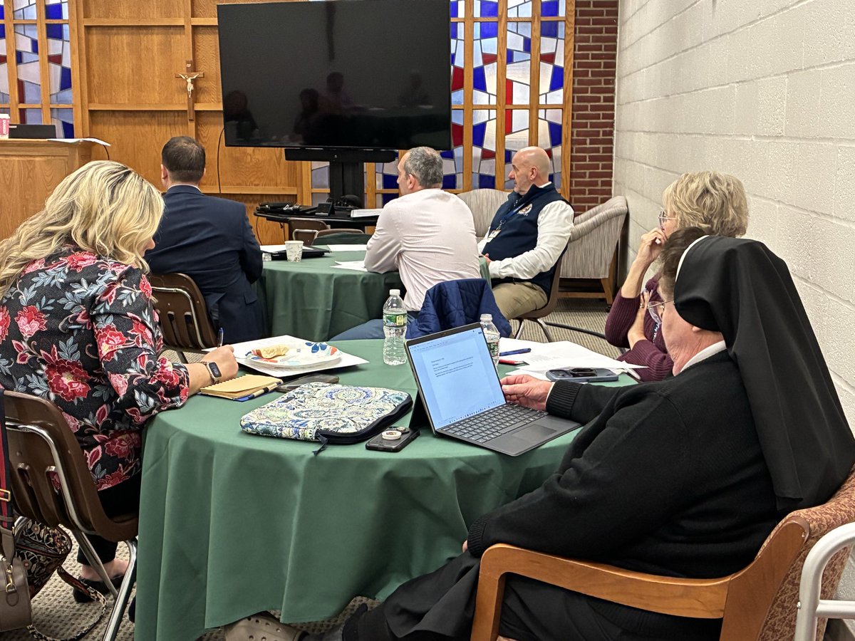 DoSCatholicSchools tweet media