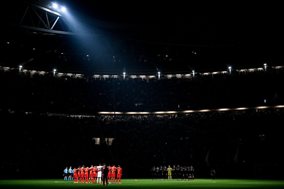 Nel giorno dell’ultimo saluto alle giovani vittime della tragedia di Crans-Montana, la Juventus si unisce al dolore delle famiglie colpite e al cordoglio dell'intero Paese.