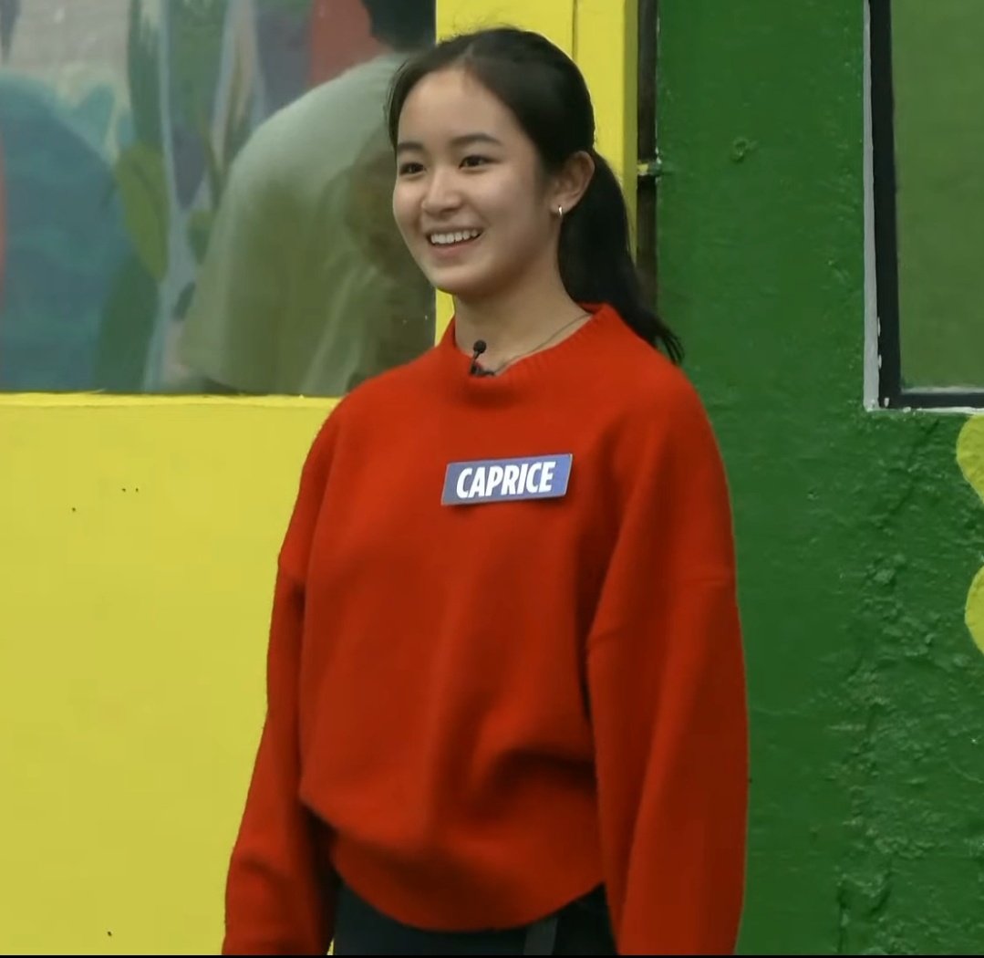 CylineYturralde's tweet image. Wala nag smile lang siya here iyktc

MIYERKULITAN WED CAPRICE 
#CapriceCayetano