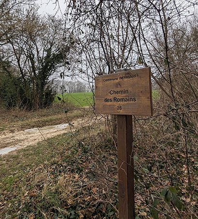 Un lien 🔗 très intéressant dans cet article pour trouver la voie romaine près de chez vous (cf tracé #Laon > #CoucyLesEppes) 👉 urlr.me/uhg9eC

#Paysdelaon #chemin #voieromaine