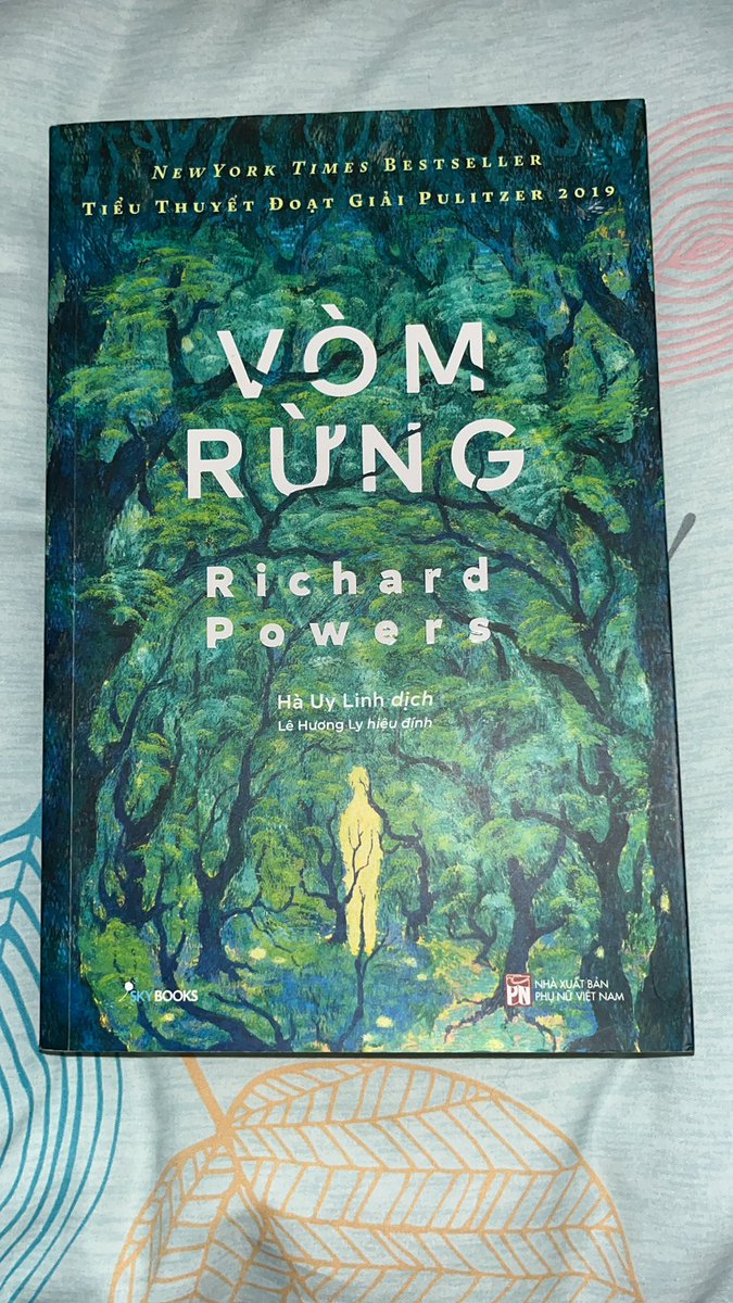 Mình/em có cuốn sách này muốn tặng lại cho ACE trong thị trấn X. Chỉ có 1 cuốn thôi nên e sẽ tặng ai hữu duyên từ comment của mọi người. Em sec gửi tận nhà trả luôn tiền ship.
Từ giờ tới trước tết âm lịch 2026 e sẽ soạn thêm sách và tặng mn