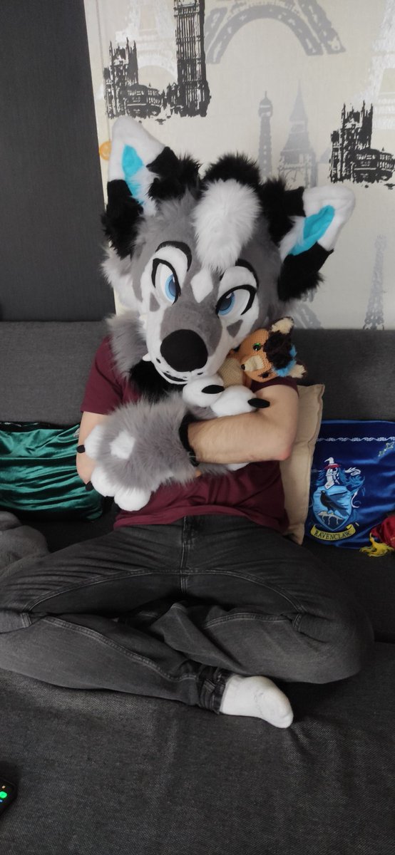 Ulfoné / Luxofen tweet media