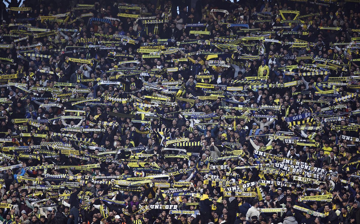 10 Ocak Cumartesi günü saat 20.30’da Atatürk Olimpiyat Stadyumu’nda Galatasaray ile oynayacağımız Turkcell Süper Kupa Final maçının biletleri satışa çıktı.

🔗 bit.ly/49HZWyS