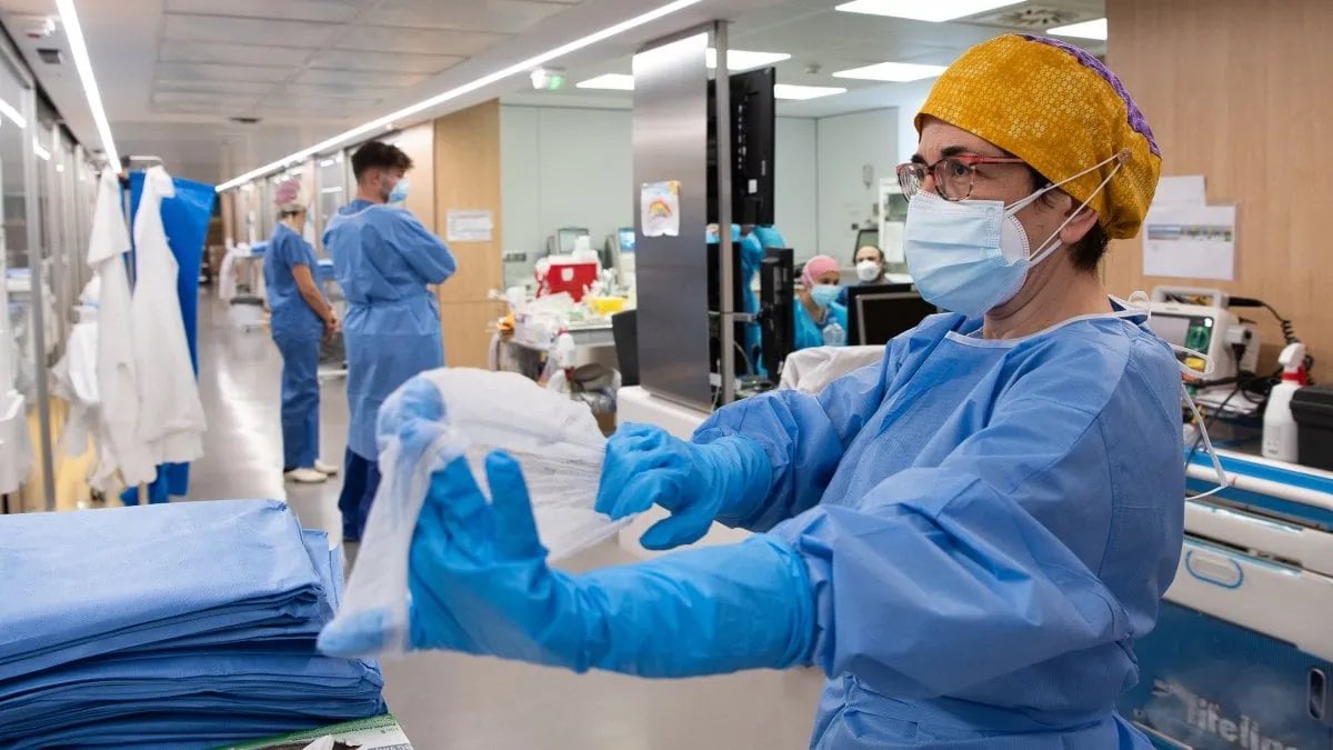 🚨 URGENT | La meitat dels metges estrangers a Catalunya treballa sense homologar la seva especialitat