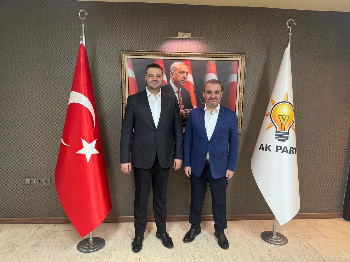 zafercoktan's tweet photo. Keçiören İlçe Başkanımız Sn. @omerfarukislam a, değerli arkadaşlarımızla birlikte hayırlı olsun ziyaretinde bulunduk. Ömer Faruk kardeşime yeni dönemde başarılar , çalışmalarında kolaylıklar diliyorum.
@AkKeciorenResmi https://t.co/449GaQCDY3