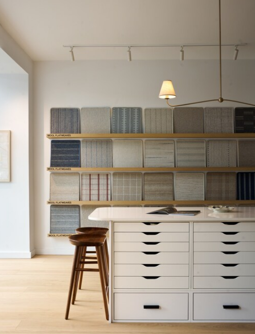 Ernesta, the innovative home design brand redefining the rug-buying experience with designer-quality, custom-sized rugs, announces a new showroom in Birmingham, Michigan. prnewswire.com/news-releases/…