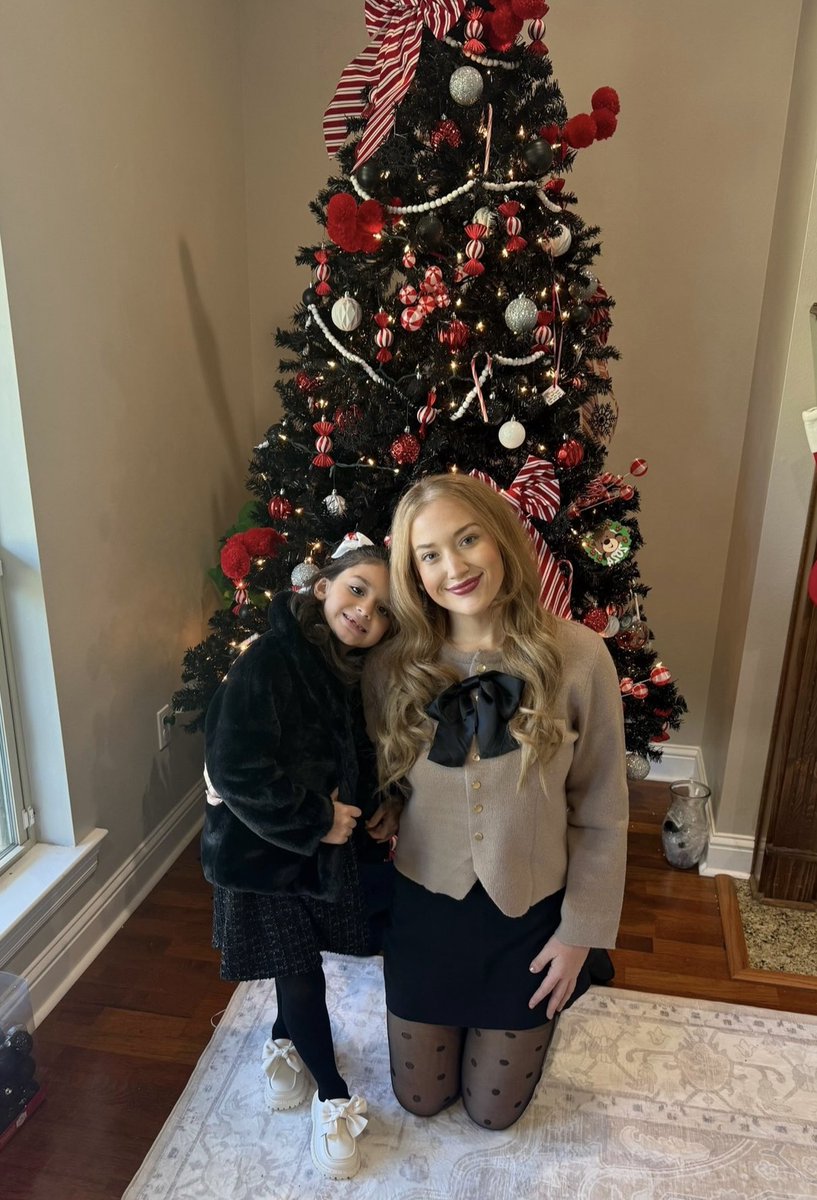 PatsKam's tweet image. Had to get healthy to have more time with my little bestie 🫶🏻🫶🏻