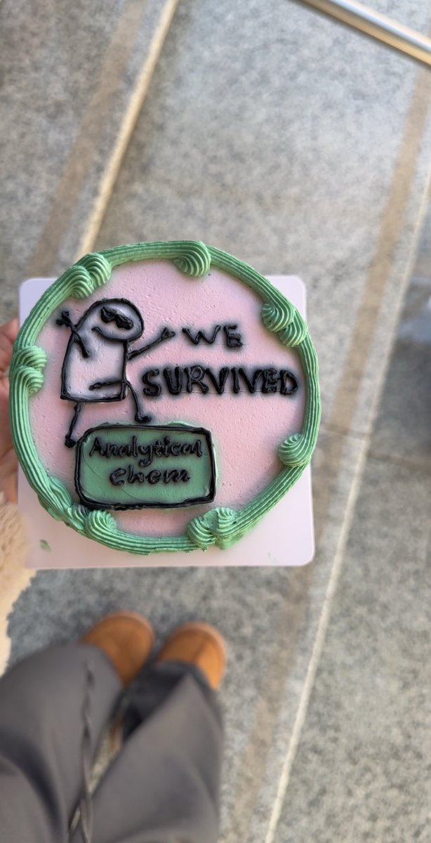 لحظة التخلص من اسوأ كورس درسته بحياتي،
إلى عدم اللقاء يا تحليلي 🤍