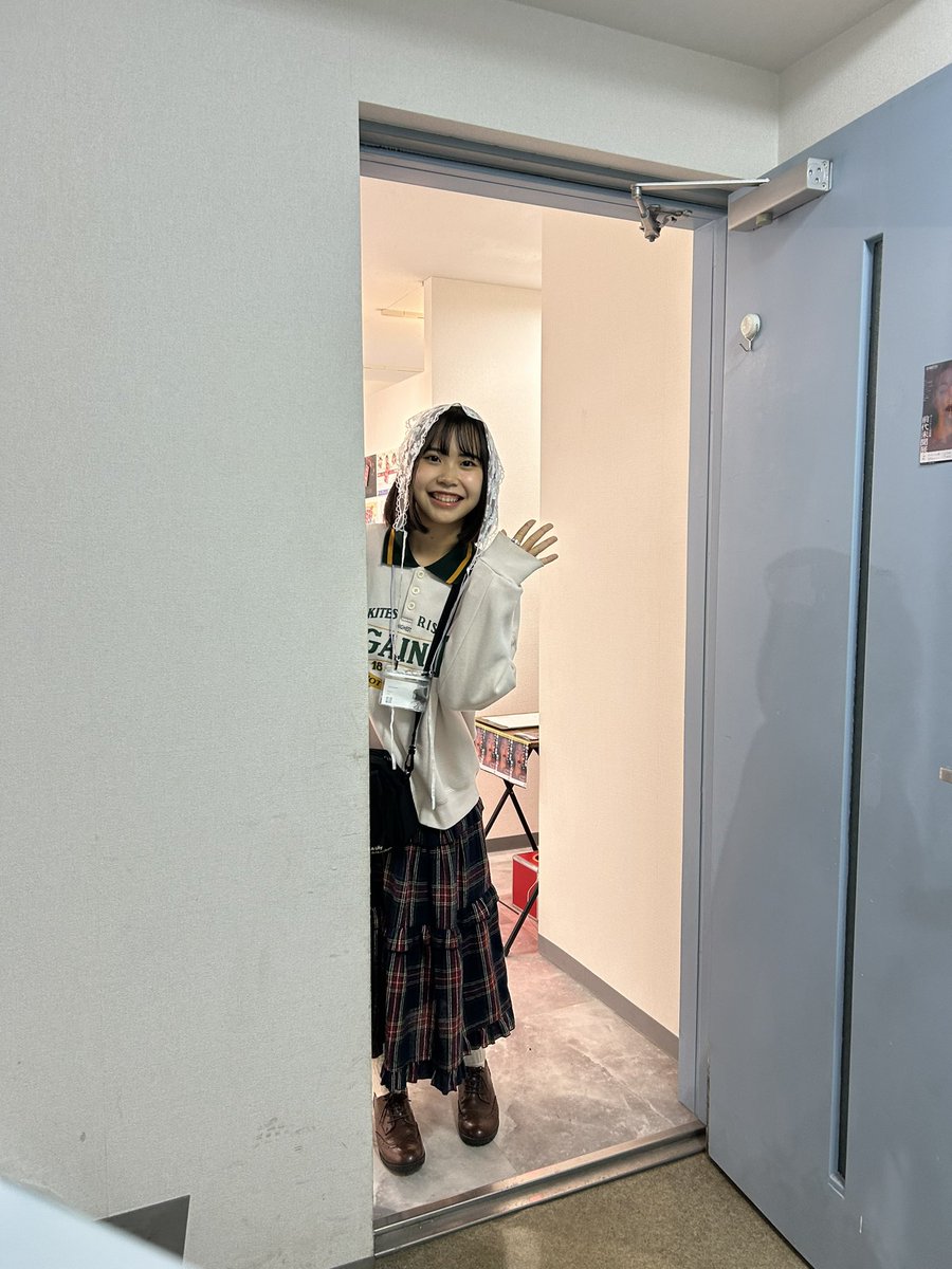 hiro_rain00's tweet photo. 私も久しぶりに、撮った写真を出してます！
展示用の一枚しか現像してないので、iPhoneで撮ったsuiiを添えて、、、 https://t.co/Ya4w7CPR9S