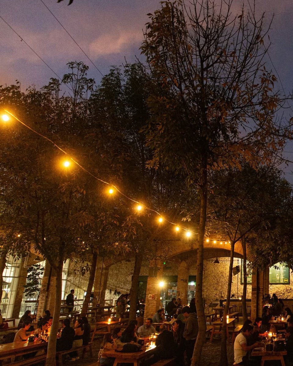 AlertaQro's tweet image. 🤩🌄🗞️El #NewYorkTimes pone a #Querétaro como uno de los 52 destinos para visitar este 2026. ✨

📍Querétaro es la única ciudad de México que aparece en esta lista. 🇲🇽 

📌Te contamos más 👉 wp.me/p8iMZT-11aZ