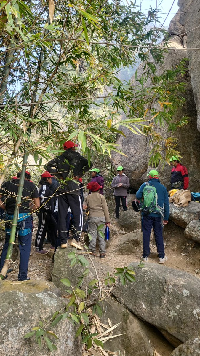 DurgapurTigps's tweet image. 🧗‍♂️ Students of #TIGPSDurgapur scaled confidence &amp;amp; courage at Tilaboni Hills during a Rock-Climbing Course (3–6 Jan 2026) with Pathajatra.
True learning happens beyond classrooms! 🌄💪

#AdventureLearning #OutdoorEducation
#StudentGrowth #ExperientialLearning