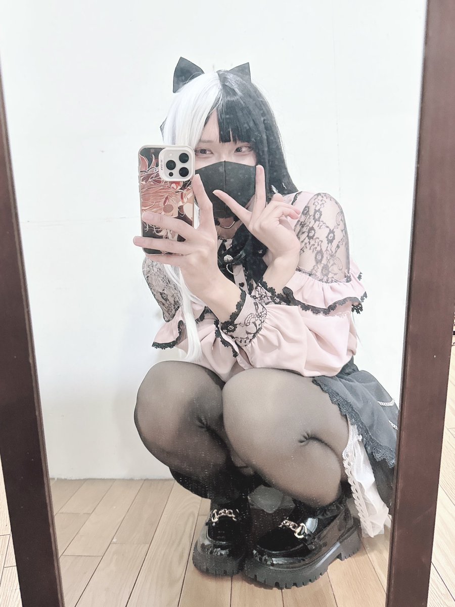 咖洛caro tweet media